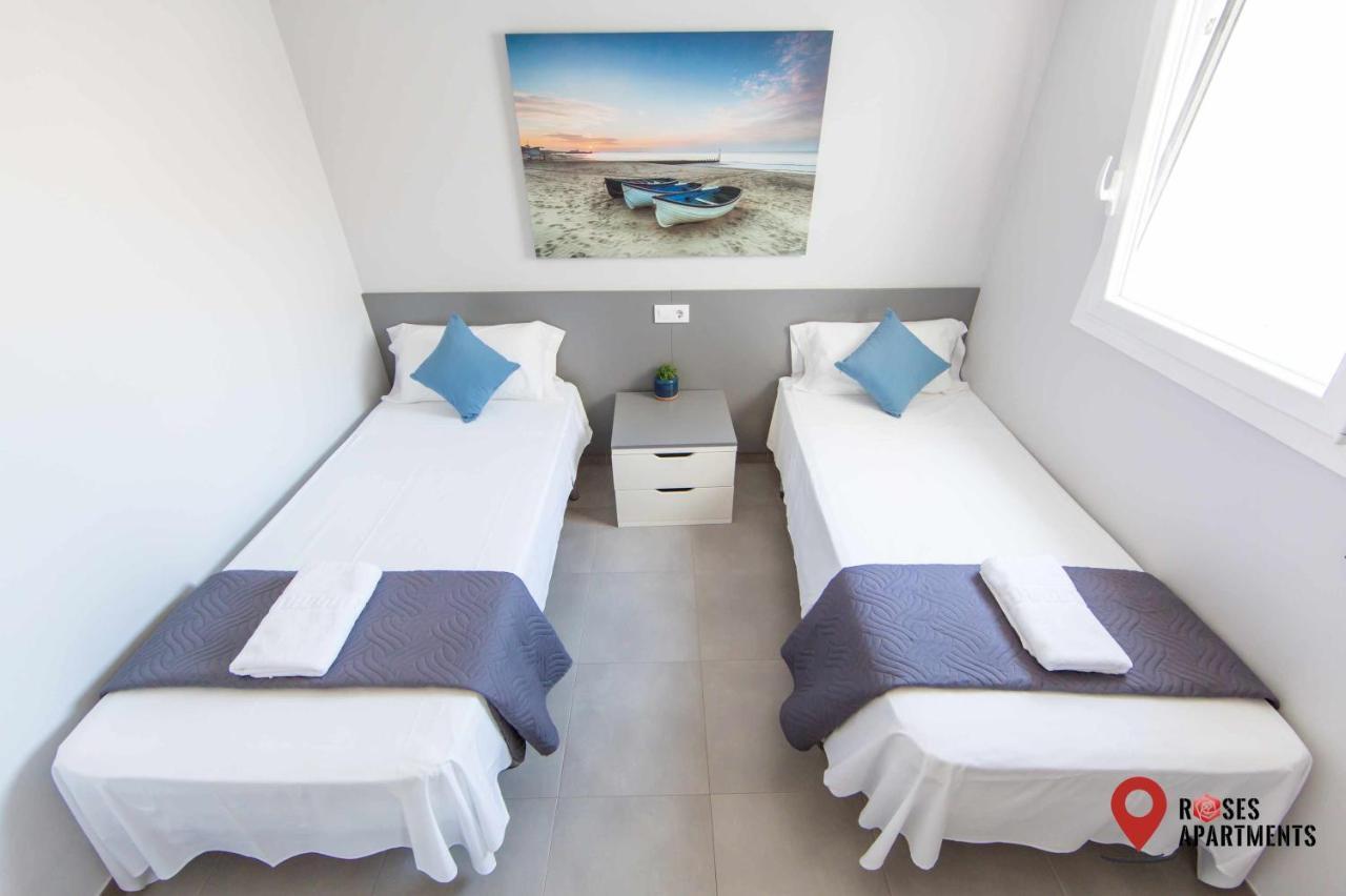 Roses Apartments Ocean 2 Habitaciones Vista Mar Lateral Esterno foto