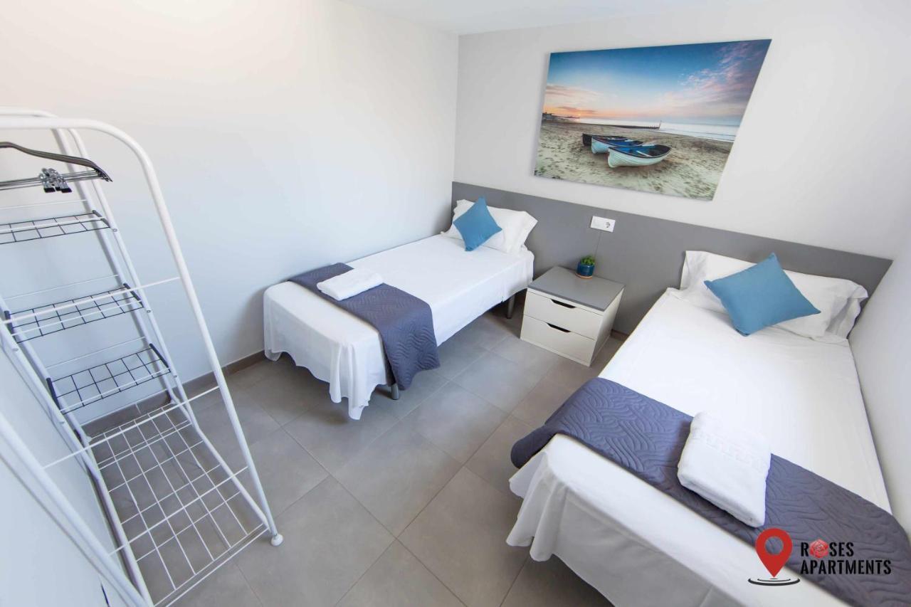 Roses Apartments Ocean 2 Habitaciones Vista Mar Lateral Esterno foto